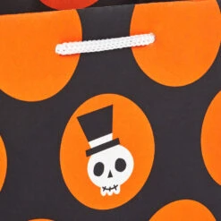 Hallmark 6.5" Assorted 8-Pack Stylish Halloween Small Gift Bags 14 Hallmark 6.5" Assorted 8-Pack Stylish Halloween Small Gift Bags -Fashion Accessories Store Assorted Stylish Halloween Small Gift Bags 5HGB1880 05